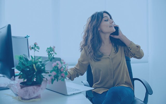 job seeker managing online reputation